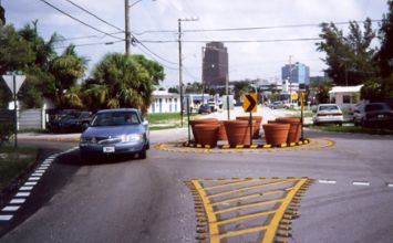 Photo of roundabout